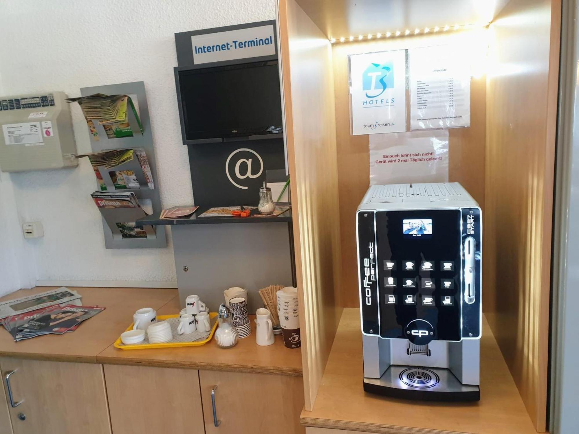 T3 Budget Berlin Hennigsdorf Bagian luar foto