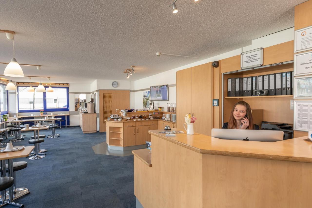 T3 Budget Berlin Hennigsdorf Bagian luar foto